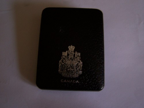 Canada dollar calgary - canada,