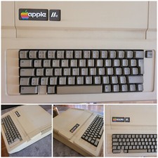 ★★ APPLE IIe 2e Computer