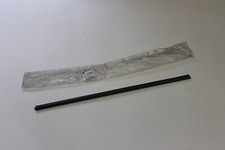 ORIGINAL OPEL Corsa B 5trg Gummiabdichtung Fensterschacht Vorne Rechts 90388814