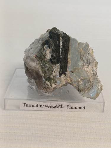 Turmalin verdelithca 178 g - turmalin/,