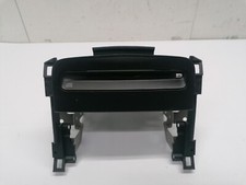 Nissan Primera P12 - CD Wechsler Radio  28185BA010  (99)