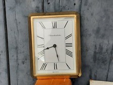 Schmeckenbecher Uhr, Stand -