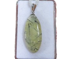 Prehnit Rutil schwarz Cabochon Anhänger Nr. 5014