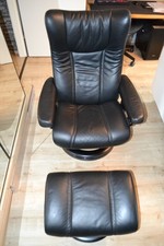 Stressless Relaxsessel Wing mit Hocker, Leder schwarz