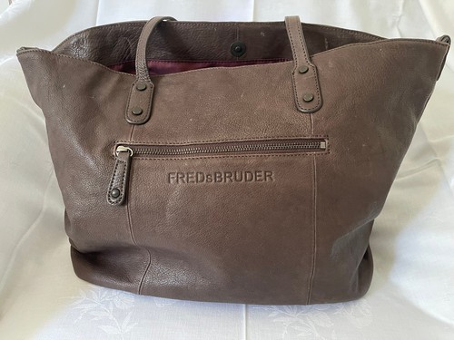 Fredsbruder große braune