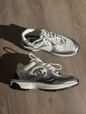 CHANEL Runner CC Sneaker