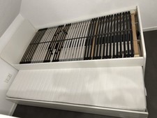 IKEA 90x200 + 2 Matratzen + Unterbett  + Schubkästen + Lattenrost verstellbar