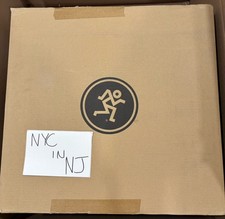 Mackie MCU Pro 8-Channel