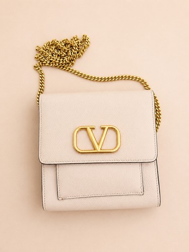 Valentino garavani vlogo - valentino,