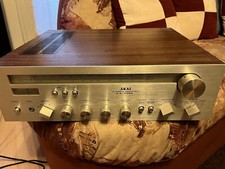 Stereo Receiver Akai AA 1020