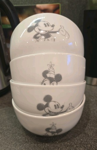 Keramikschüsseln mit mickey - keramikschüsseln,