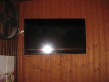 Chiq 50" UHD Smart TV Android