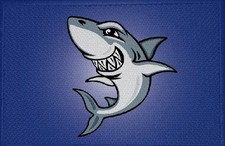 Aufnäher Fisch Motiv Nr. 9 böser Hai Fahne Flagge Aufbügler Patch 9 x 6 cm