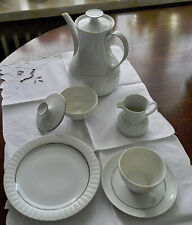 Kaffeeservice, 12-teilig, Farbe weiß mit Platinrand, Marke ** Thomas **