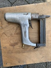 BEA  Tacker  Luftdruck