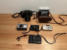 Konvolut Analogkameras Yashica AGFA Instamatic Samsung Porst Osram