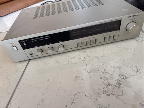 Rotel stereo integrated - rotel,