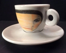 Illy Art Collection