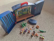 Playmobil 4239 Kasperle Theater Koffer zum Mitnehmen Soundeffekte Wechselkulisse