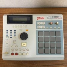 AKAI MPC2000XL CF-Laufwerk Sampling Drum Machine gewartet AC100V aus Japan