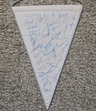 Wimpel uefa 1969 ddr - wimpel, signiert
