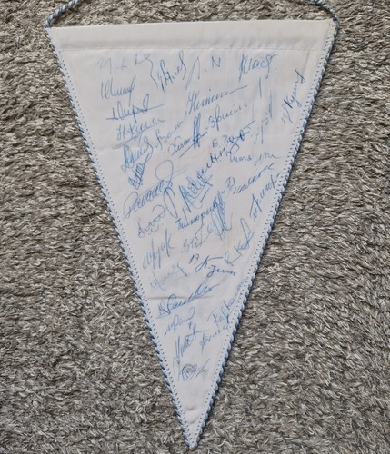 Wimpel uefa 1969 ddr signiert - wimpel,
