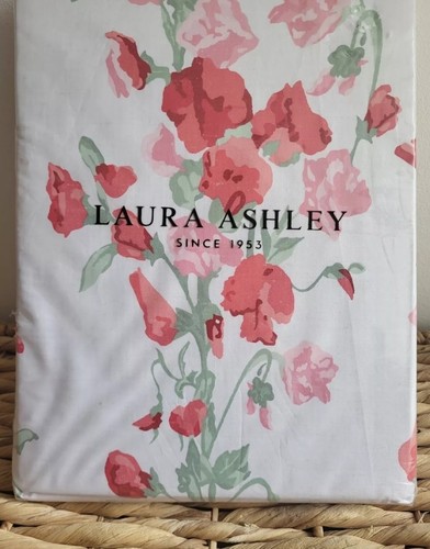Laura ashley sweetpea doppel - laura,