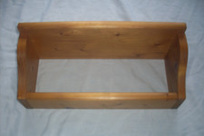 Wandregal Massivholz mit Aufhänger Handarbeit