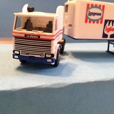 HO Scale HERPA Scania
