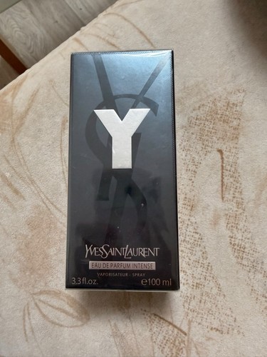 Yvessaintlaurent yvresse eau - yvessaintlaurent,