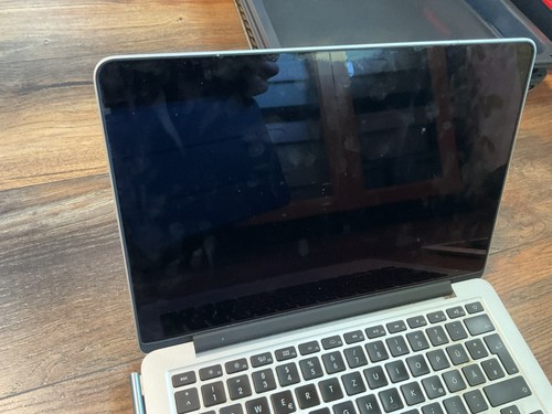 Apple macbook pro a1425 - apple,