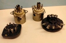 Konvolut 4 x  Röhrenfassung Röhren Sockel alt vintage Jukebox Radio Funker 