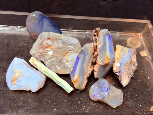 Opal lightning ridge rough - lightning,