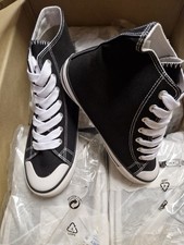 Restposten Konvolut Sneaker