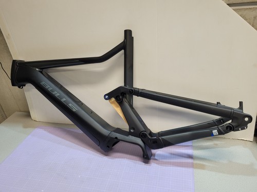 Bulls iconic evo tr1 - bulls,