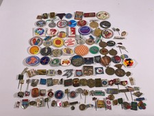 Riesen Konvolut Sammlung Pins Anstecknadeln Orden Stecker Buttons DDR Russia HL9
