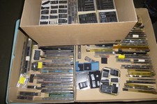 Konvolut ICs über 700 ics aus Werkstattauflösung