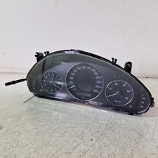 Mercedes Benz W211 Tacho