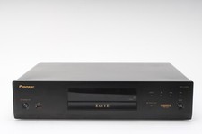 Pioneer UDP-LX500 Ultra HD Blu-Ray / SACD / DVD/CD Universal Disc Player