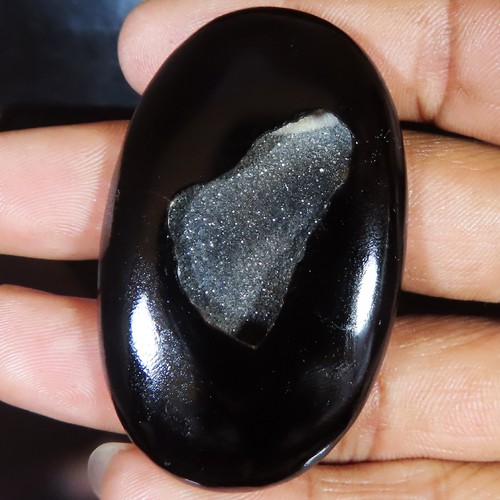 Schwarzer onyx druzy - onyx, quarz