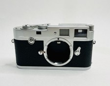 Leica M2 Rangefinder Camera