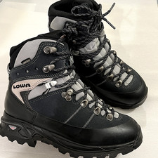 Lowa Wanderschuhe Vibram  Schuhe wenig getragen Gr. 37 eher 36 wie neu