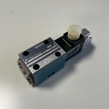 Bosch 0810090115 081WV06P1N116WS024/00A0 4/2-Wegeventil Spule 0831005013