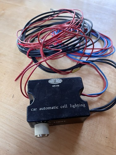 Amtron uk240 car - uk240,,