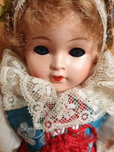 Vintage trachtenpuppe lidova - vintage,
