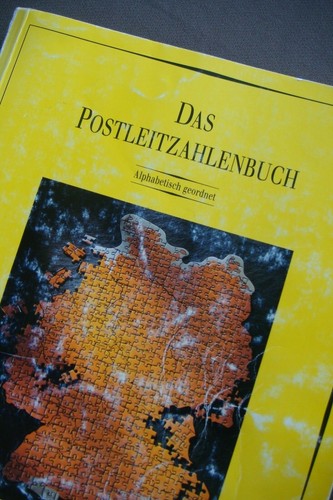 Postleitzahlenbuch von 1993