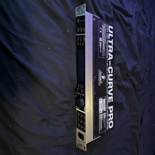 Behringer DEQ2496 Ultracurve