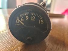 altes Voltmeter Messgerät : Sowjetischen russischen Flugzeug: Vintage Militär
