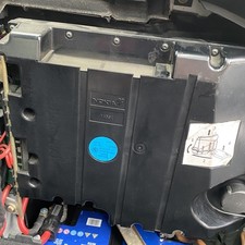 BMW E39 Subwoofer Touring Hifi System Lautsprecherbox Kofferraum Bass 6910371