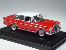 (SB-98) Mercedes 220 SE